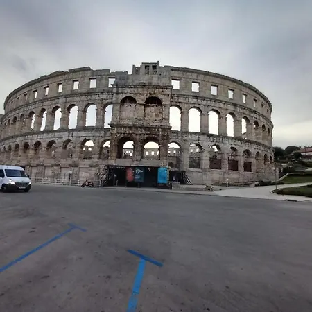 Apartment Leptiric *